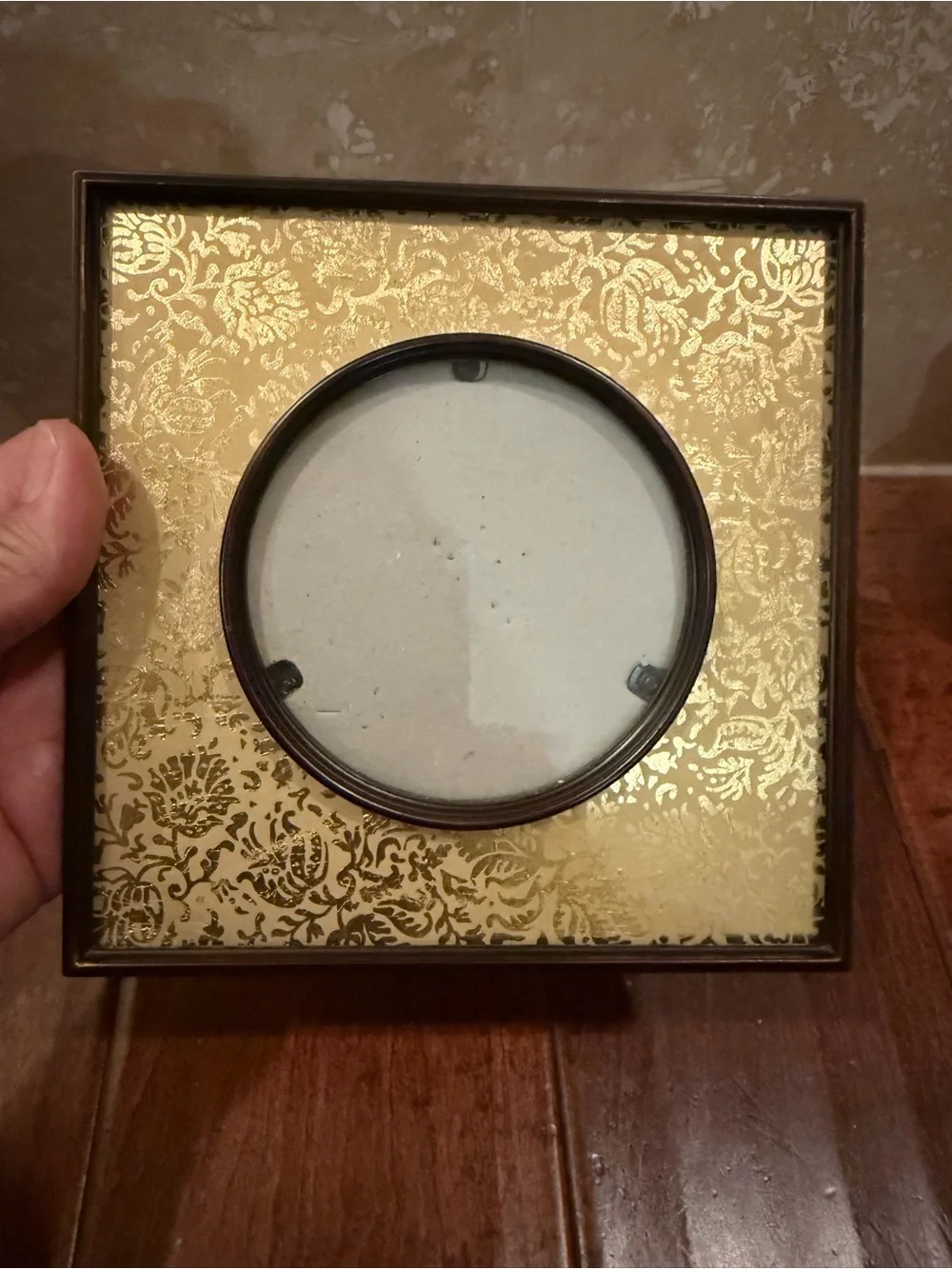 Vintage Picture Frame Stiffel  Gold Floral  6.5” w/ round circle 4” Frame